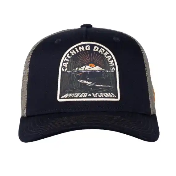 SQRTN X Wolfcreek Lures Trucker Cap Korting