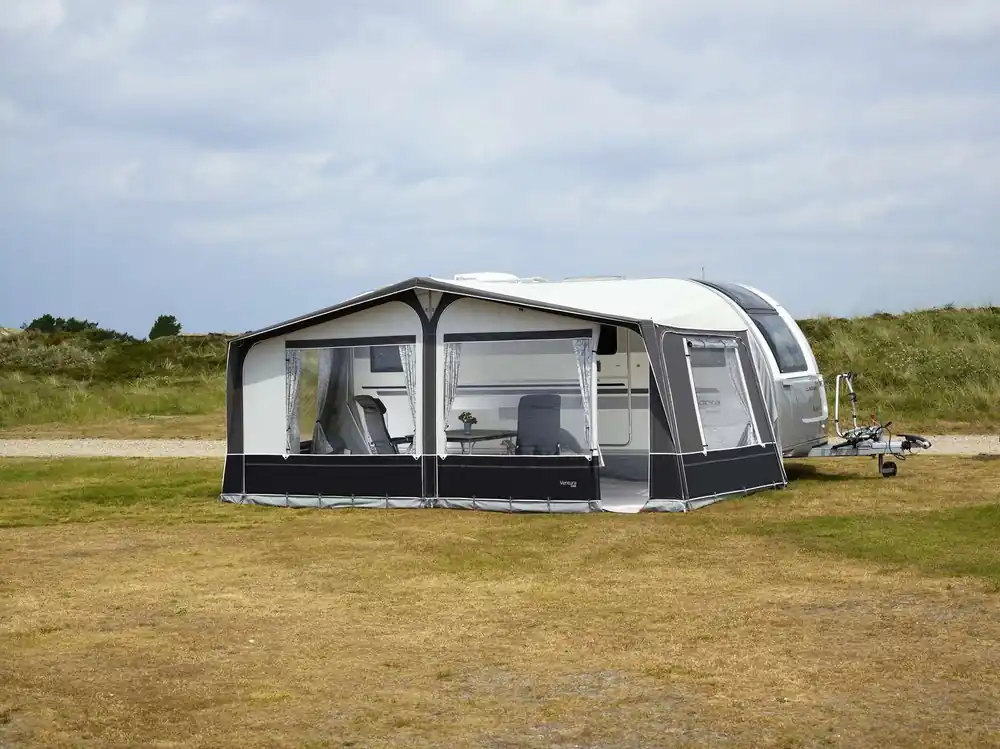 Op = Op Voortent Ventura Pacific D300 incl. Zinox