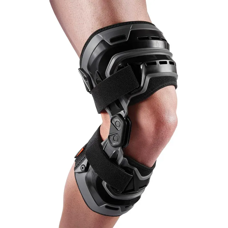 Direct Beschikbaar Shock Doctor Bio-Logix Kniebrace - Zwart Links - L