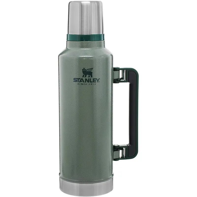 Betrouwbaar Stanley Classic 2.5 qt. Legendarische vacuüm geïsoleerde fles Groen