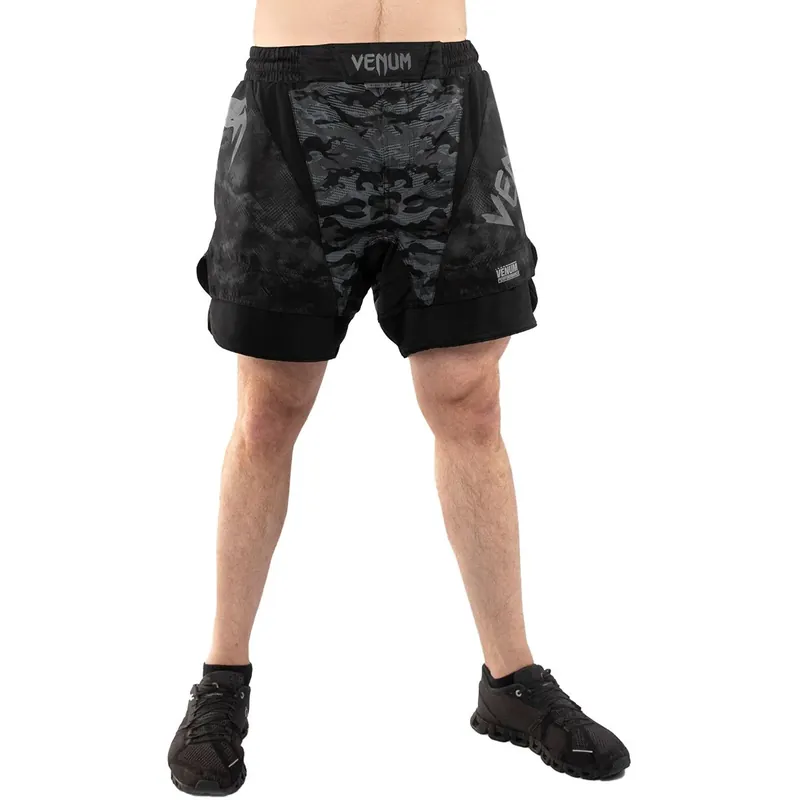 Fabrieksprijs Venum Defender MMA-vechtshorts - Donkere camouflage 2XL