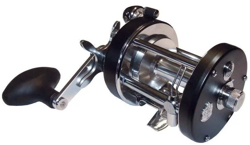 Abu Garcia Ambassadeur® Seven Baitcaster Reel RH Must-Have