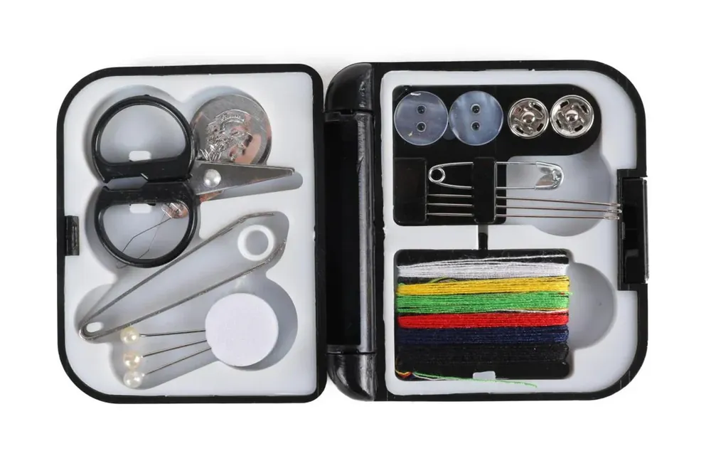 Benson Naaireisset 14-delig - Compacte Reis Naaiset - In Kunststof Box Gratis Retour